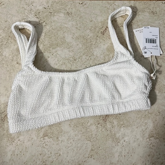 Good American Crinkle Scoop Bra Bathing Suit Top Size 1/2 NWT - Picture 1 of 7